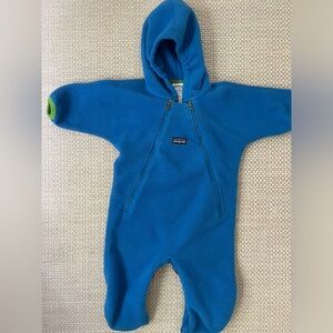 Patagonia convertible fleece bunting, 6 months old